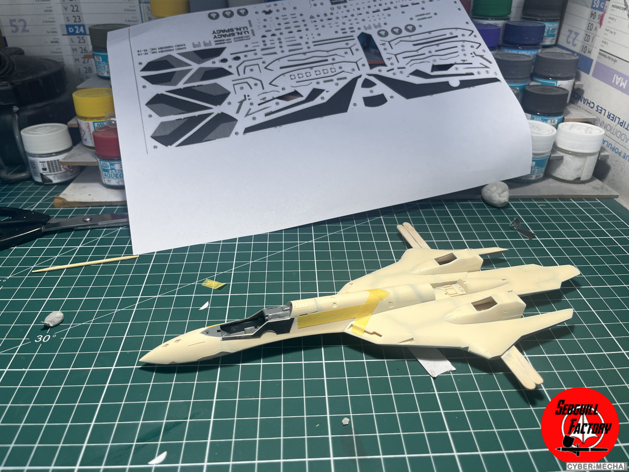 [Hasegawa] 1/72 - YF-19 (Macross Plus) 1721579677