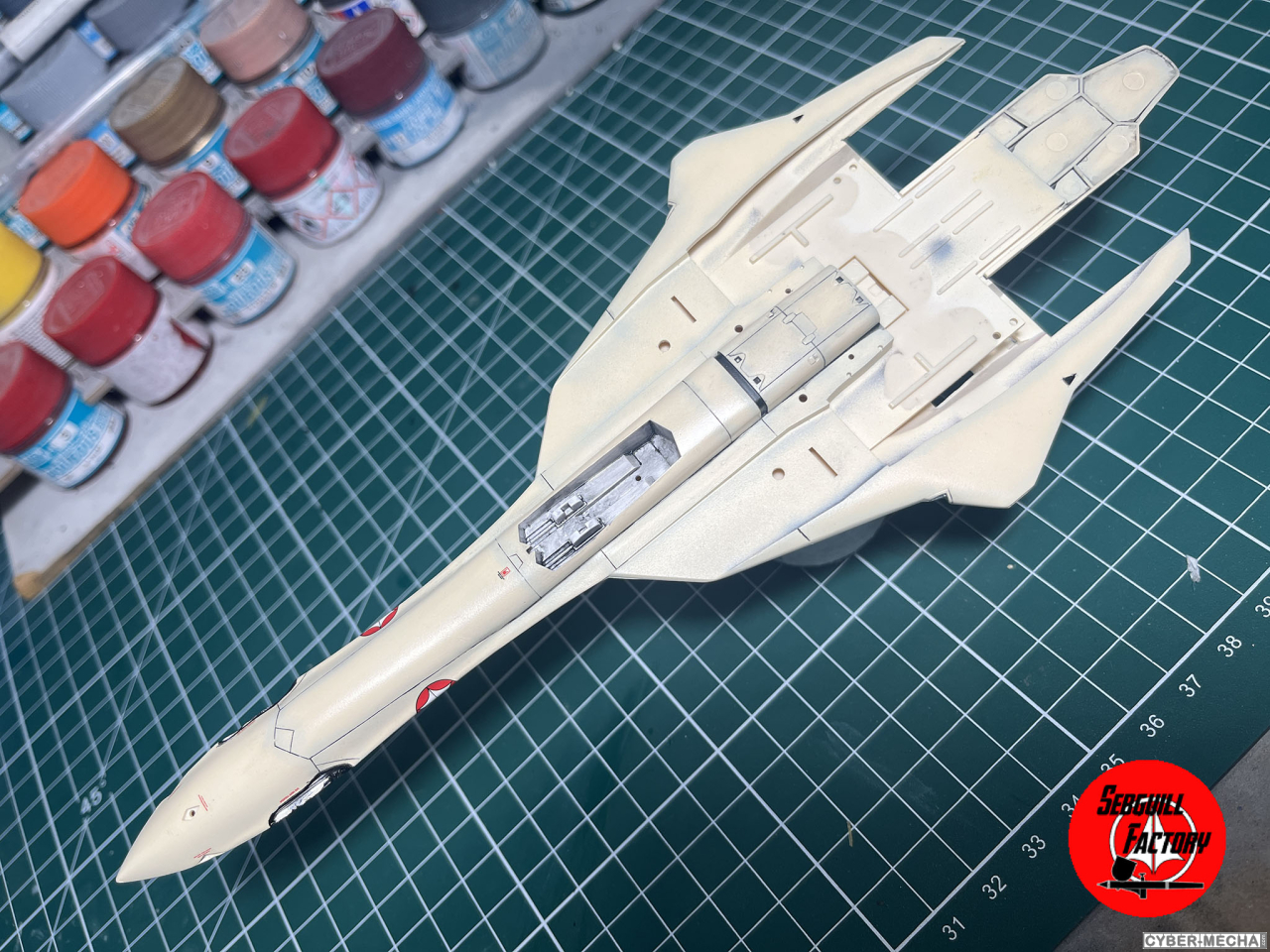 [Hasegawa] 1/72 - YF-19 (Macross Plus) 1724101608